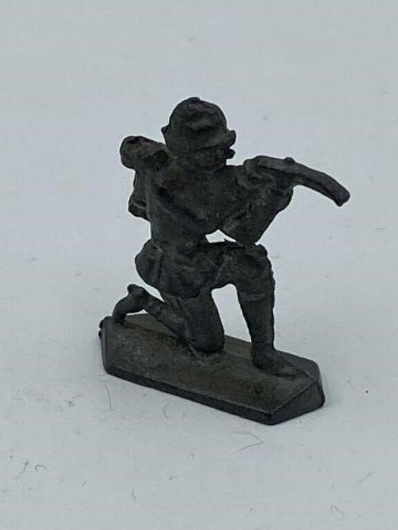 PRE WWI GERMAN SMALL LEAD TOY SOLDIER CIRCA 1910