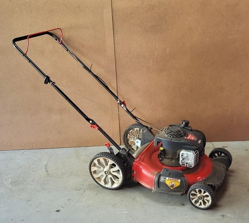 Troy Built 21" Lawn Mower Starts Runs & Cuts