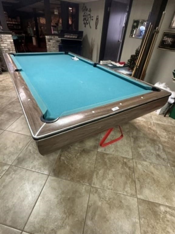 Vintage Rowe Pool / Billiards Table