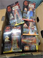 16  Star Wars Figurines New In Packages