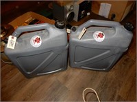 Reliance 5 Gallon Plastic Water Cans