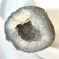 Geode specimen, 4"w