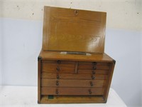 VINTAGE WOODEN MACHINIST CHEST