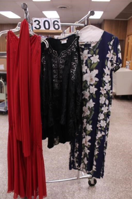 3 Dresses1 Floral & 1 Black SZ M ~ 1 Red SZ 12