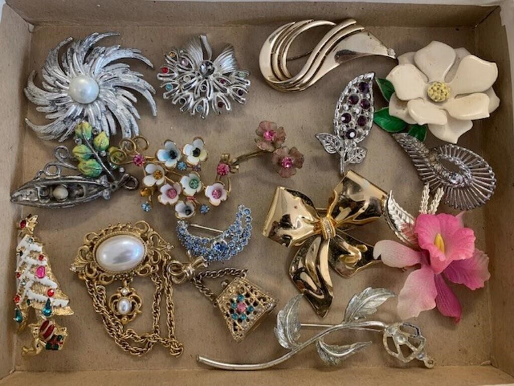 Costume Jewelry Brooches as seen