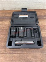 Universal locking lug net removal set- missing