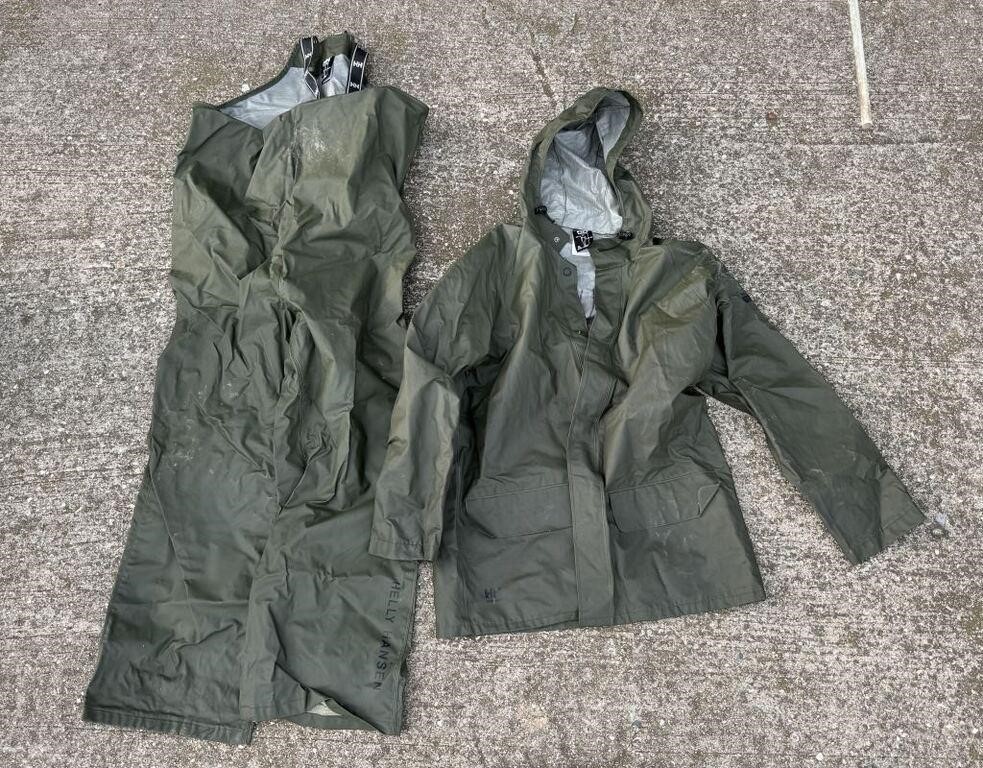 Helley Hansen XL Rain Suit