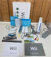Console Wii complète+ boite et instructions