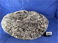 Furry & Silky Pet Bed, 24' Diameter