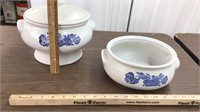 2- Vintage Pfaltzgraff bowls & 1 lid