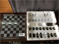 Amazing Glass Chess Set