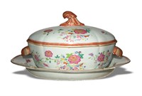 Chinese Export Famille Rose Porcelain Tureen
