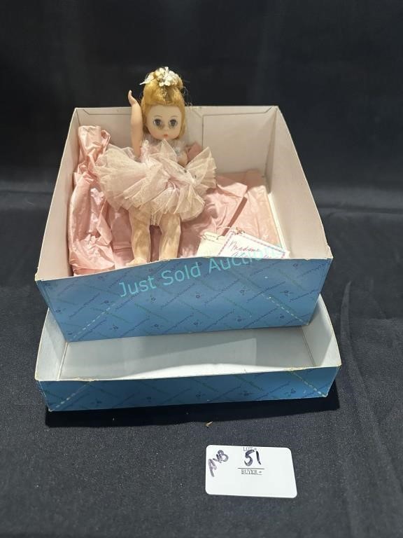 Online Vintage Doll Auction