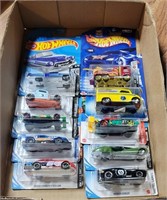 10 MIXED NOS HOT WHEELS