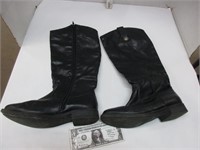 Women's high zip top boots size 8