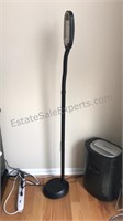 Floor lamp with gooseneck, 60" tall when