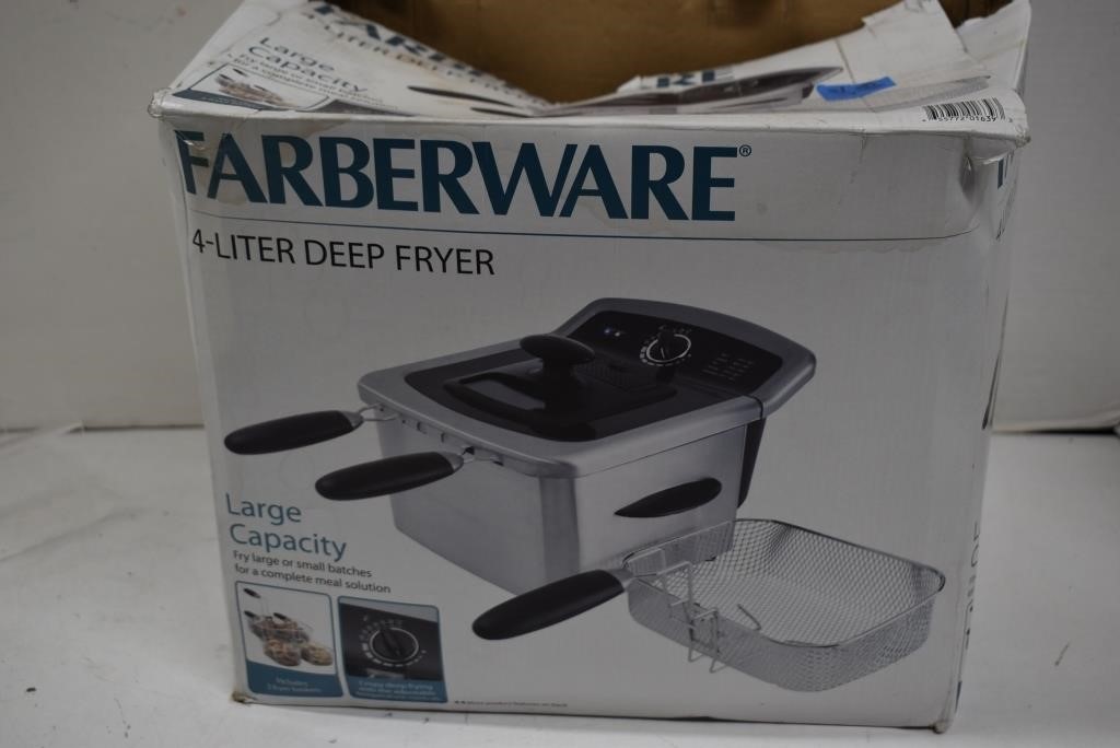 Farberware Large Capacity Deep Fryer. Like New.