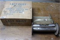 Lazy Daisy Dust Pan.