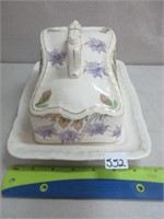 PRETTY, VINTAGE CHEESE DISH