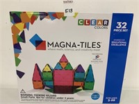 32 PIECE SET MAGNA-TILES