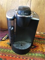 Keurig coffee maker (unknown working condition)
