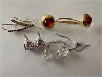 LOT OF 4 PAIRS OF EARRINGS