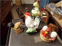 Chicken S&P Set, Chicken Figurine, Parrot