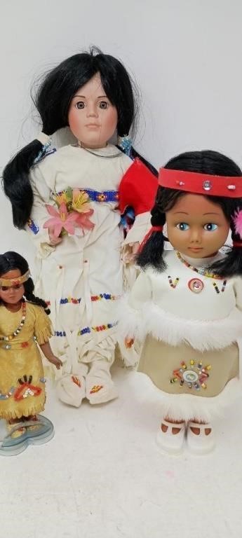 Doll Collector's Showcase Online Auction