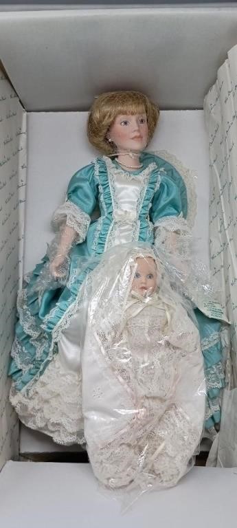 Doll Collector's Showcase Online Auction