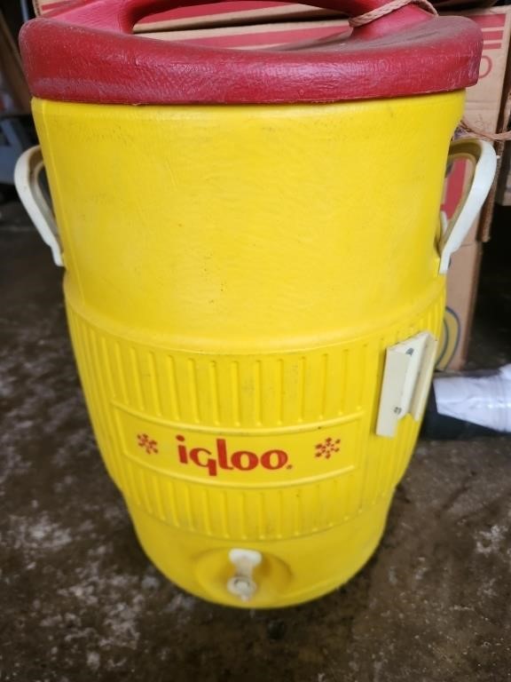 Igloo 5 Gallon Drink Cooler