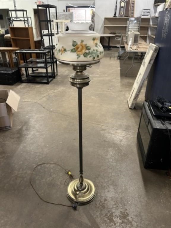 VINTAGE PEDESTAL LAMP