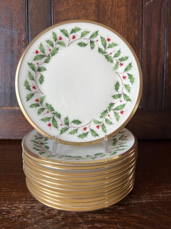 12 Lenox Holiday 6 1/4" Plates