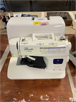 Brother Pacesetter sewing machine/case