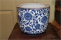 Takahashi handpainted Jardiniere planter