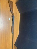 ITHICA M37 20ga SHOTGUN