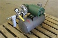Johnson Portable Air Compressor, Works Per Seller
