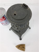 Poêle à charbon miniature en fonte sample vendeur