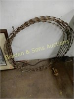 ROLL OF VINTAGE RIBBON BARBED WIRE