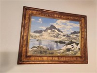 Beautifully Framed Mountain Scene Pic