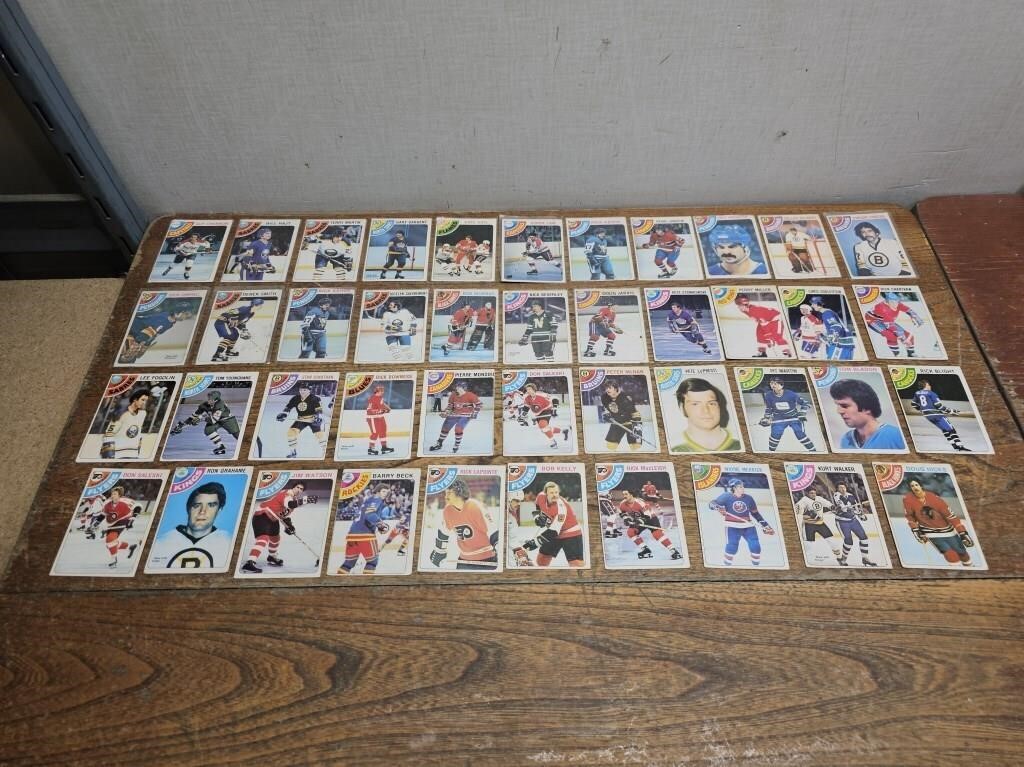 Vintage 1977-78 Hockey Cards Count 43 #Signed PIT