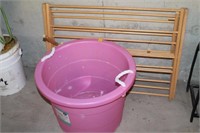Large Pink Plastic Tub & Clothes Drying Stand