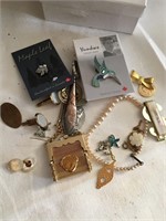 Lot of estate Jewelry Some Sterling