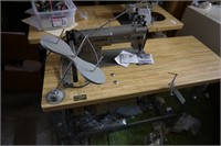 Juki Sewing Machine w/ Table