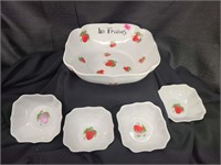 Strawberry lg. bowl & dessert bowls France