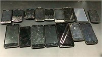 Large misc cell phone lot