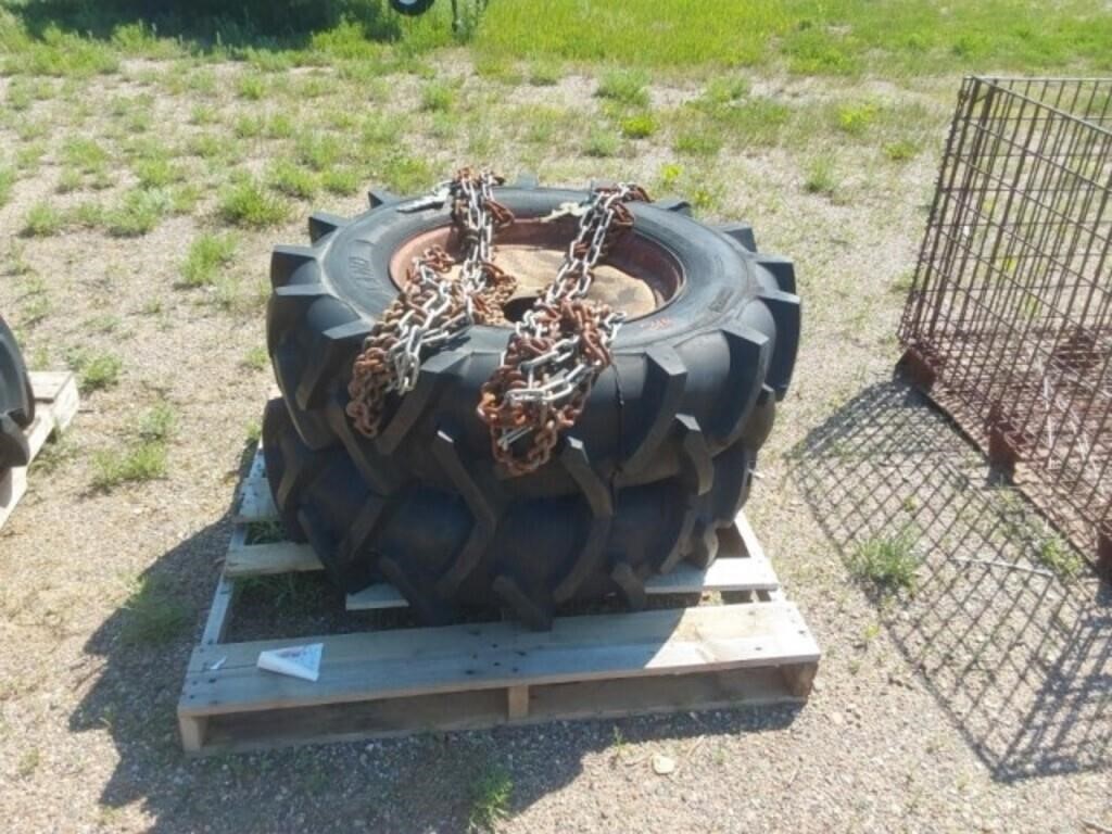 Pair of tractor tires and rims 11/22.5 like new