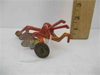 METAL TRACTOR TOY