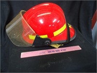 Cairns 660c fire helmet