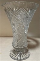 320 - VINTAGE VASE 12"T