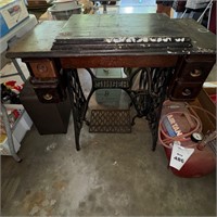 Vintage Singer sewing machine cabinet, empty
